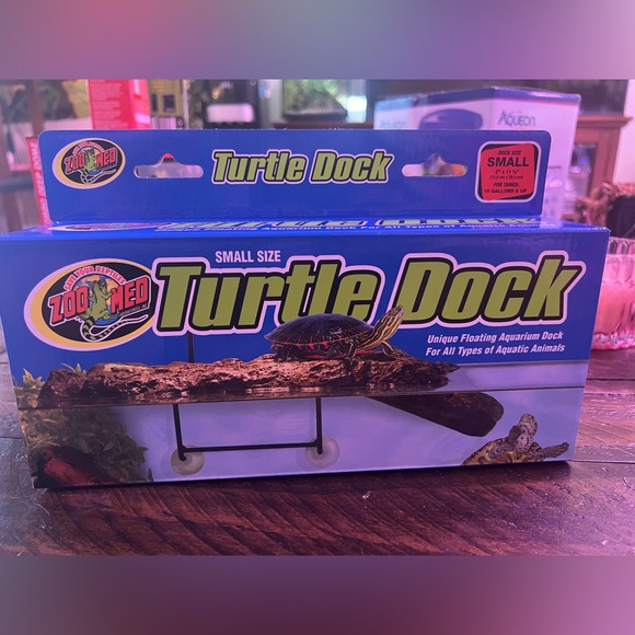 Turtle Dock - Small Size - Green - Picture 1 of 2